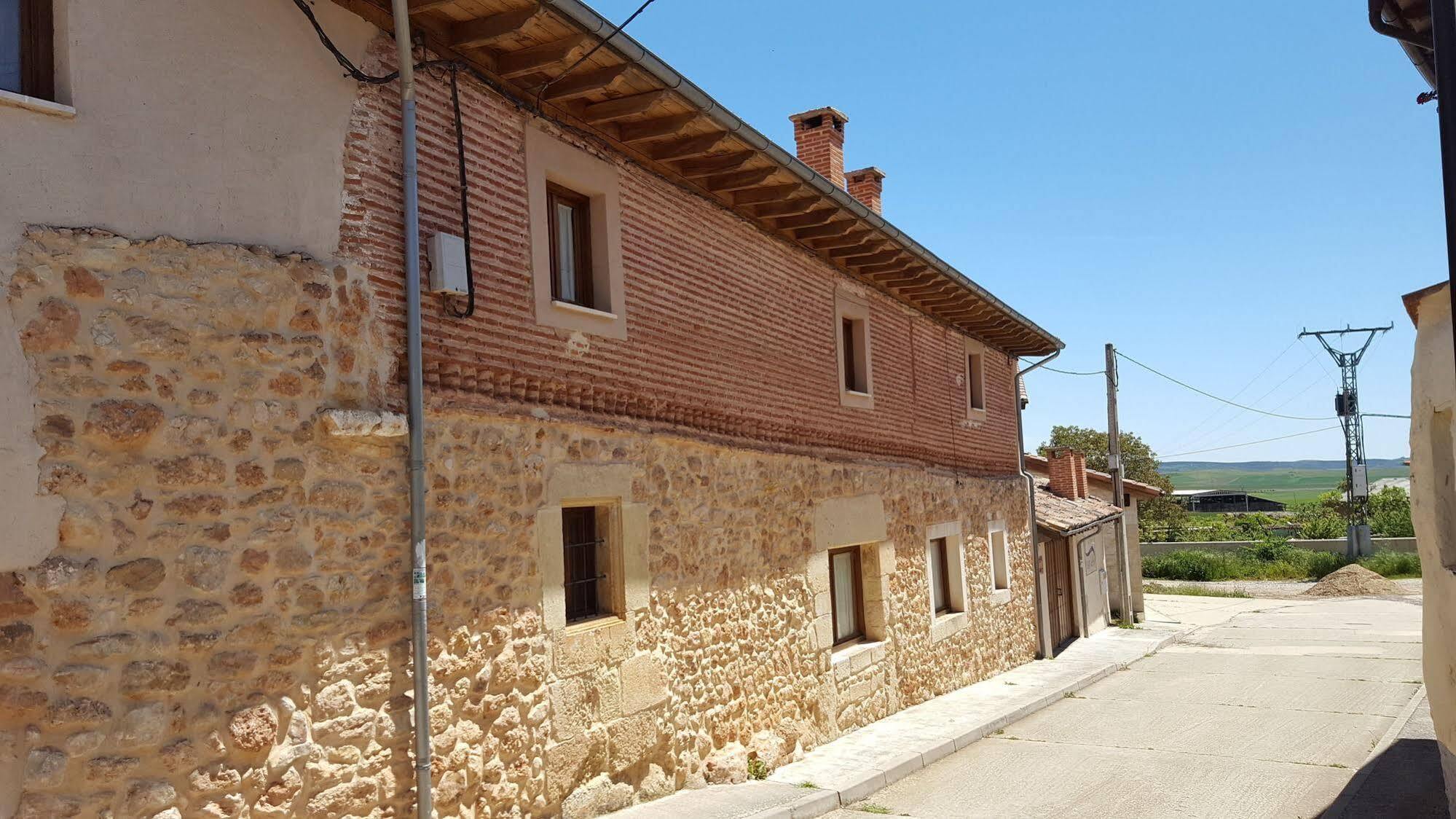 Hotel Rural Fuente Del Val Pradanos de Ojeda Exterior photo