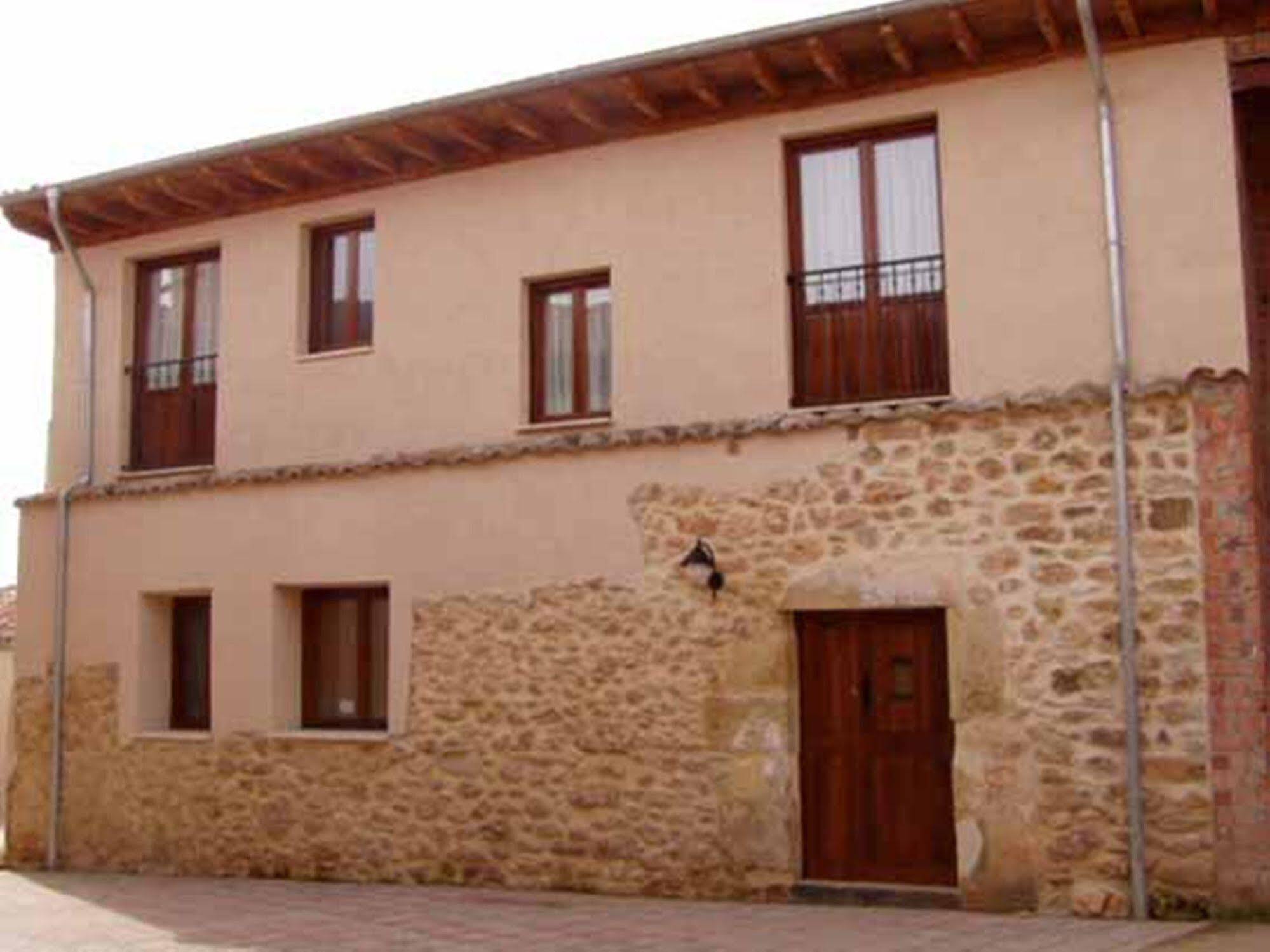 Hotel Rural Fuente Del Val Pradanos de Ojeda Exterior photo